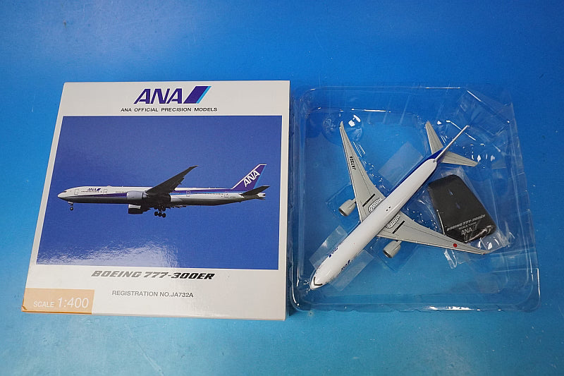 1:400 B777-300ER All Nippon Airways ANA JA732A NH40013 ANA airplane model