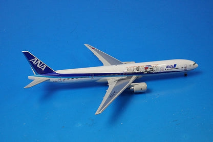 1:400 777-300 ANA Gundam Jet JA755A NH40053 ANA airplane model