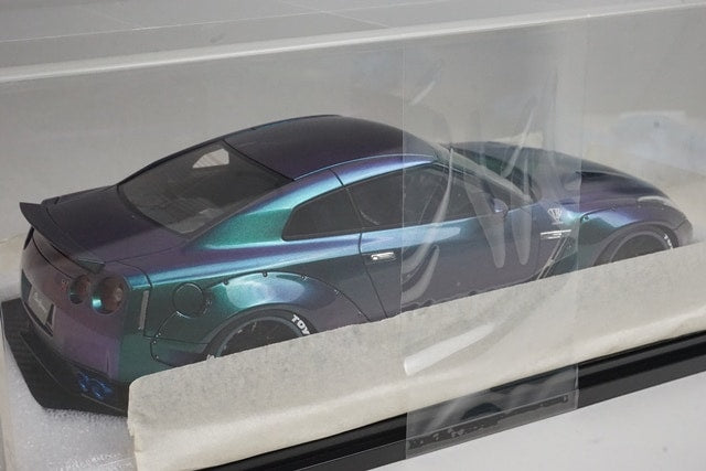 1:18 ignition model IG1033 LB-WORKS GT-R (R35) Metallic Purple / Green WEB Limited