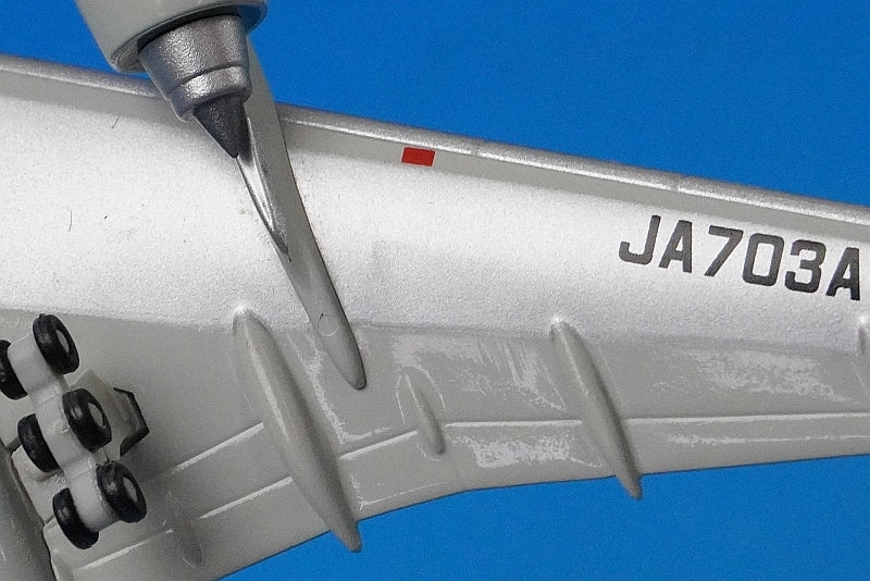 1:400 B777-200 ANA JA703A NH40023 ANA airplane model