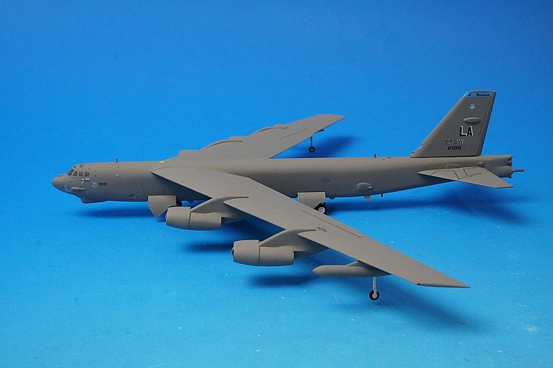 1:200 B-52H Stratofortress USN 2nd Bombardment Wing Barksdale Field  Memphis Belle IV #60-0001 557351 Herpa airplane model