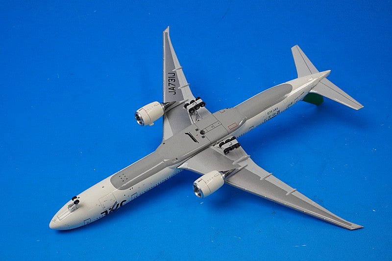 1:400 B777-346ER JAL Sky Eco Ecojet JA731J 4106 JC Wings airplane model