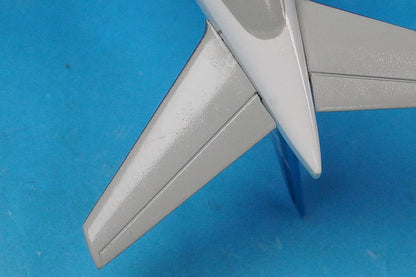 1:400 B777-200 ANA JA713A NH40022 ANA airplane model