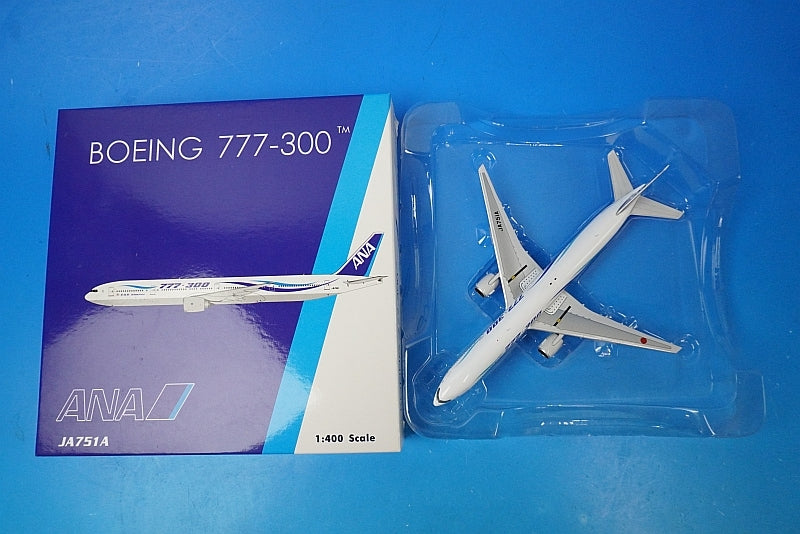 1:400 B777-300 ANA-style livery JA751A 04149 Phoenix airplane model