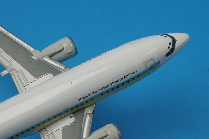 1:400 B737-500 AIRDO Hokkaido JA8404 157375 Gemini airplane model