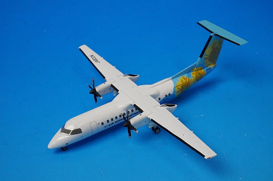 1:200 DHC8-300 A-net sunflower JA802K DH28002 ANK