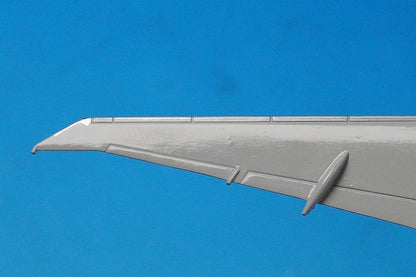 1:400 B777-300ER Cathay Pacific B-KPP EW477W004 JC Wings airplane model