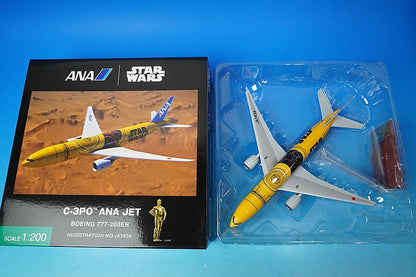 1:200 B777-200ER ANA STAR WARS C-3PO JA743A NH20103 ANA airplane model