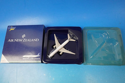 1:400 B777-200ER New Zealand ZK-OKB GJANZ515 Gemini airplane model