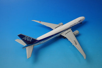 1:200 B777-300ER ANA WiFi radome with gear JA794A NH20186 ANA airplane model