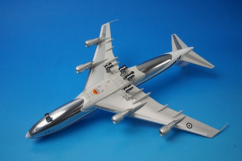 1:200 B747-200F Cargo Imperial Iranian Air Force 1977 #5-8116 IF741IIAF01P INFLIGHT airplane model