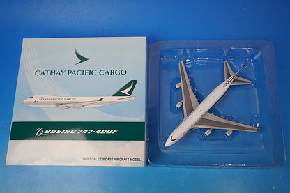 1:400 B747-400F Cathay Pacific Cargo B-LIA XX4309 JC Wings airplane model