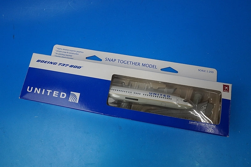 1:200 B737-800 United N76519 4487 Hogan airplane model