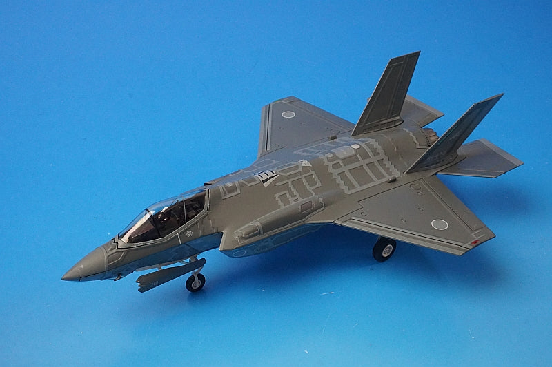 1:72 F-35A JASDF 302nd Squadron #69-8701 HA4423 Hobby Master airplane model