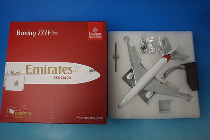 1:200 B777F 200LR cargo type Emirates Sky Cargo A6-EFG open/close selection type G2UAE953 Gemini airplane model