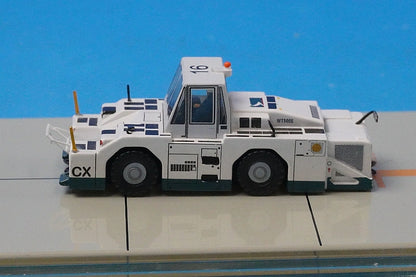 1:200 Komatsu WT500E Towing Tractor CX Cathay Pacific Color Diorama GSE2WT500E04 JC Wings