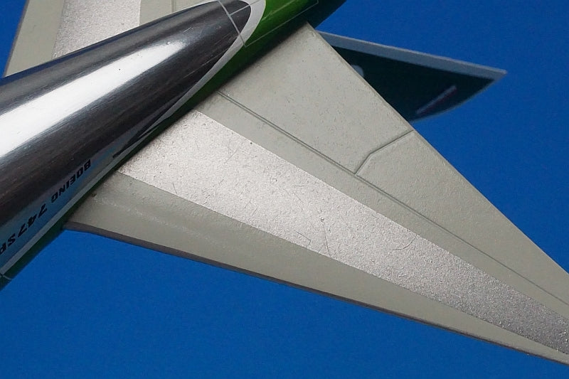 1:200 B747SP Iraqi Airways YI-ALM IF747SP025P INFLIGHT airplane model