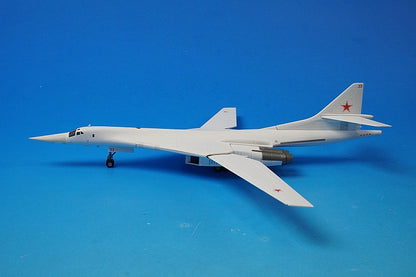 1:200 Tu-160 Blackjack Soviet Air Force 184th SSR Heavy Bombardment Regiment Pulirki Base #33 558785 Herpa