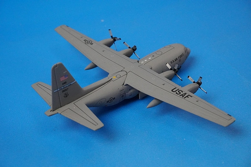 1:400 C-130H USN United States Air Force Newcastle Air National Guard #90-1057 GMUSA114 Gemini airplane model