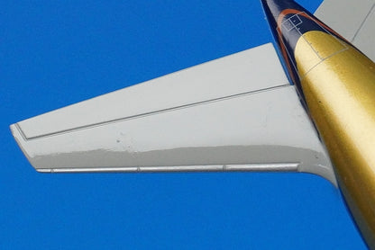 1:200 B777-212/ER Singapore JUBILEE 9V-SVL 2100 JC Wings airplane model