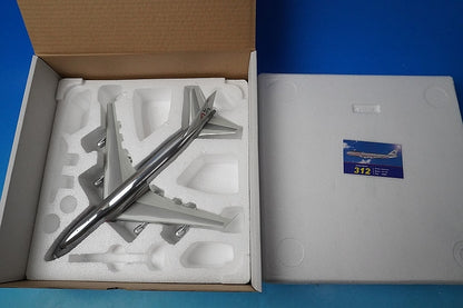 1:200 B747-400 AA American N9667 IF7410213AP INFLIGHT airplane model