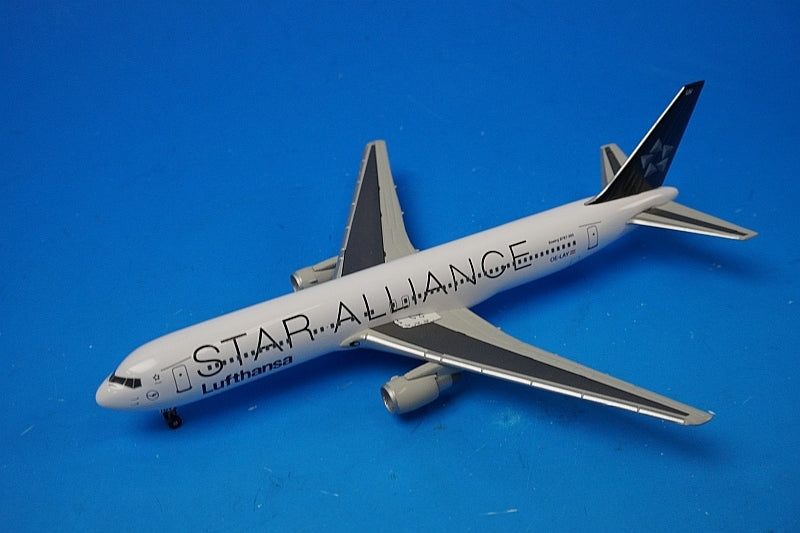 1:400 B767-300 Lufthansa Star Alliance OE-LAY 55528 Dragon airplane model