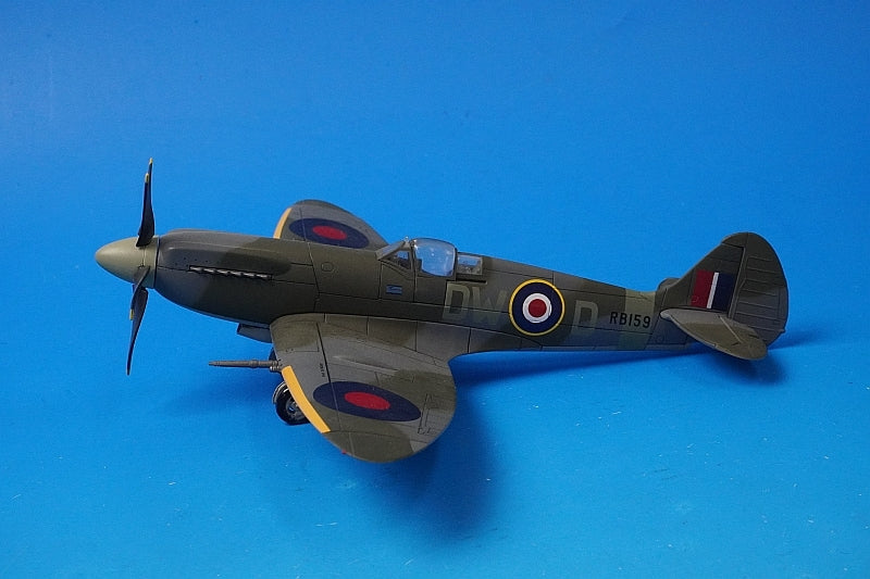 1:48 Spitfire MK.XIVc British Ace Royal Air Force HA7102 HOBBY MASTER airplane model