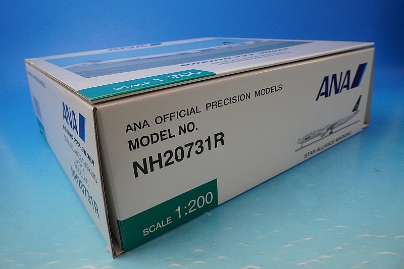 1:200 B777-300ER ANA Star Alliance JA731A NH20731R ANA airplane model