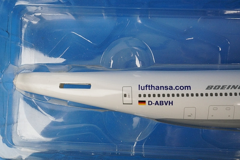 1:200 B747-400 Lufthansa 50 Years Dusseldorf D-ABVH LH08 LIMOX airplane model