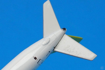 1:400 B737-400 Solaseed Air JA392K 157374D Gemini airplane model