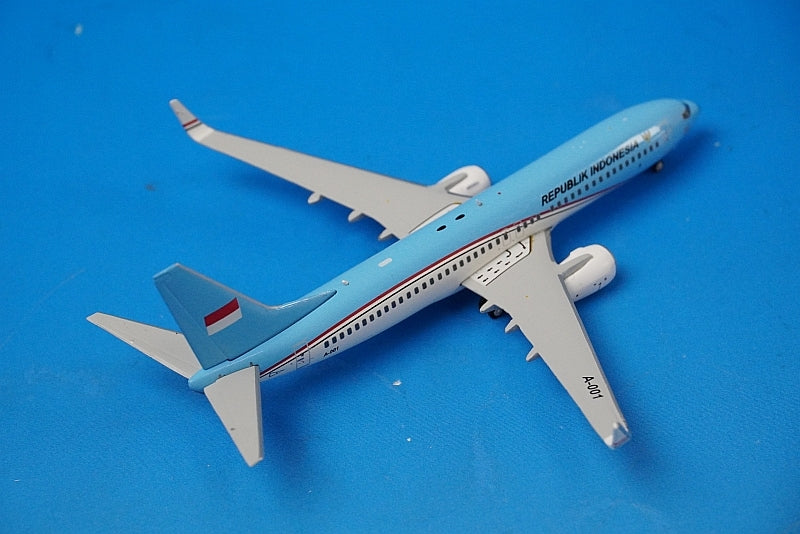 1:400 B737-800 Indonesian Presidential Plane A-001 EW4738001 JC Wings airplane model