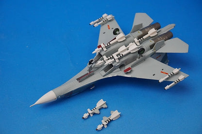 1:200 Sukhoi Su-27UB Vietnam Air Force #8521 6023 Hogan airplane model