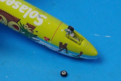 1:400 B737-800 Solaseed Air Nassie Jet Miyazaki JA803X 04545 Phoenix airplane model