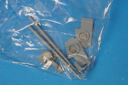 1:200 Boeing A340-300 Lufthansa Football D-AIGS B-LH340-001 B-Models airplane model