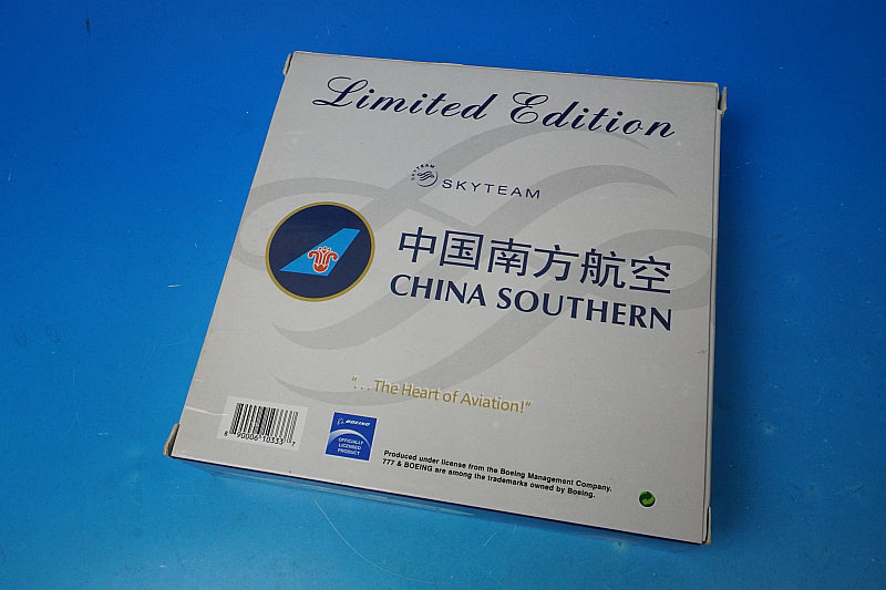 1:400 B777-200:ER China Southern China Southern B-2056 10333 Phoenix airplane model