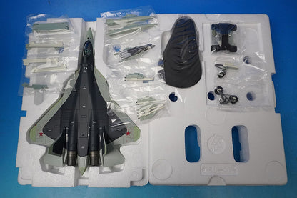 1:72 Sukhoi Su-57 Stealth Fighter *KH-32 missiles included HA6805 Hobby Master airplane model