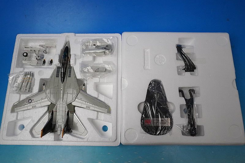 1:72 F-14A US Navy Fighter Squadron 84 Jolly Rogers, based on the aircraft carrier USS Nimitz AJ200 #160393 HA5203 Hobby Master airplane model
