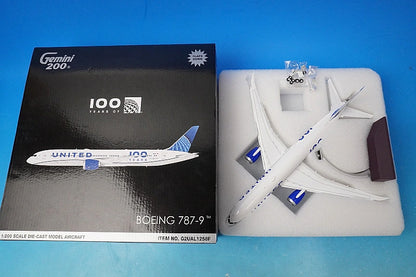 1:200 United Airlines Boeing 787-9 "100 Years" (Flaps Down) N61101 G2UAL1258F Gemini airplane model (コピー)