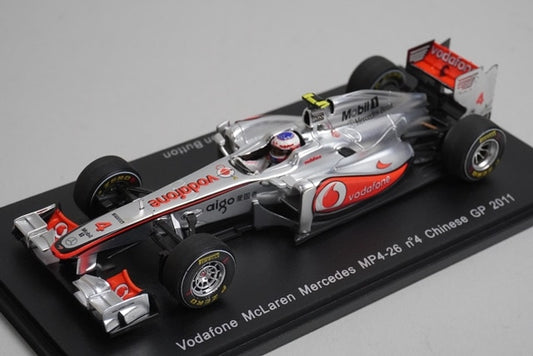 1:43 SPARK S3023 Vodafone McLaren Mercedes MP4-26 Chinese GP 2011#4 J.Button