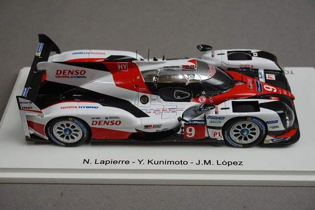 1:43 SPARK S5805 Toyota TS050 Hybrid #9 LM 2017 TOYOTA GAZOO Racing model car