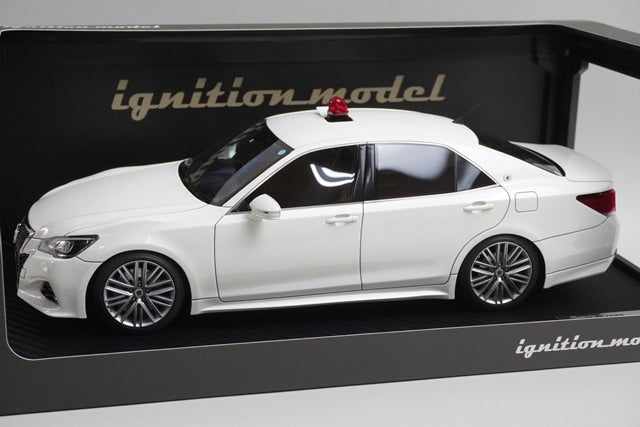 1:18 ignition model IG2195 Toyota Crown GRS214 Osaka Prefectural Police model car