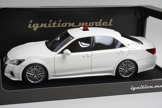 1:18 ignition model IG2195 Toyota Crown GRS214 Osaka Prefectural Police model car