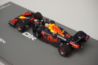 1:43 SPARK S7861 Red Bull Racing Honda RB16B Abu Dhabi GP Winner 2021 #33 M.Verstappen