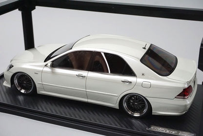 1:18 ignition model IG1492 Toyota Crown Athlete (GRS180) 3.5 Pearl White