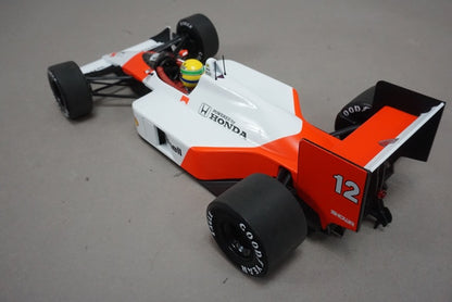 1:18 MINICHAMPS 540881812 McLaren Honda MP4 1988 World Champion #12 A.Senna