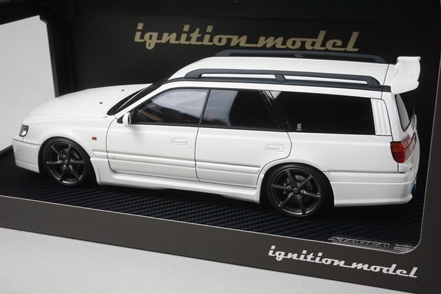 1:18 ignition model IG2886 Nissan Stagea 260RS (WGNC34) White