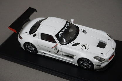 1:43 SPARK S1024 Mercedes Benz SLS AMG GT3 #7 model car