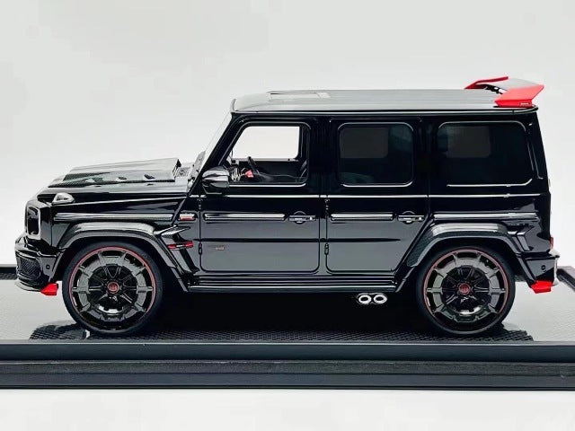 MOTORHELIX 1:18 Brabus G900 Black