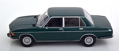 KKDC180405 KK scale 1:18 BMW 3.0S E3 2 Series 1971 Dark Green Metallic