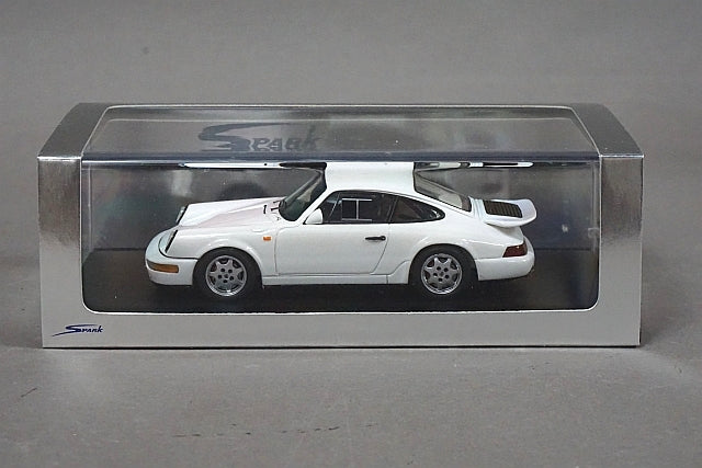 1:43 SPARK S0964 Porsche Carrera 4 RS Lightweight White